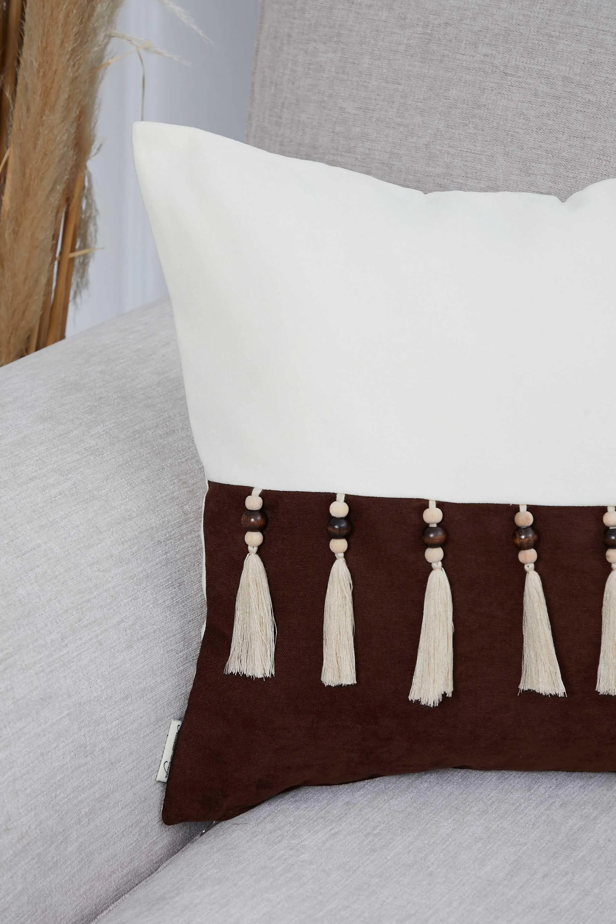 Boho Decorative Throw Pillow Covers with Tassels and Chaplet, 18 x 18 inch Modern Design Polyester Cushion Covers for Couch,K-100