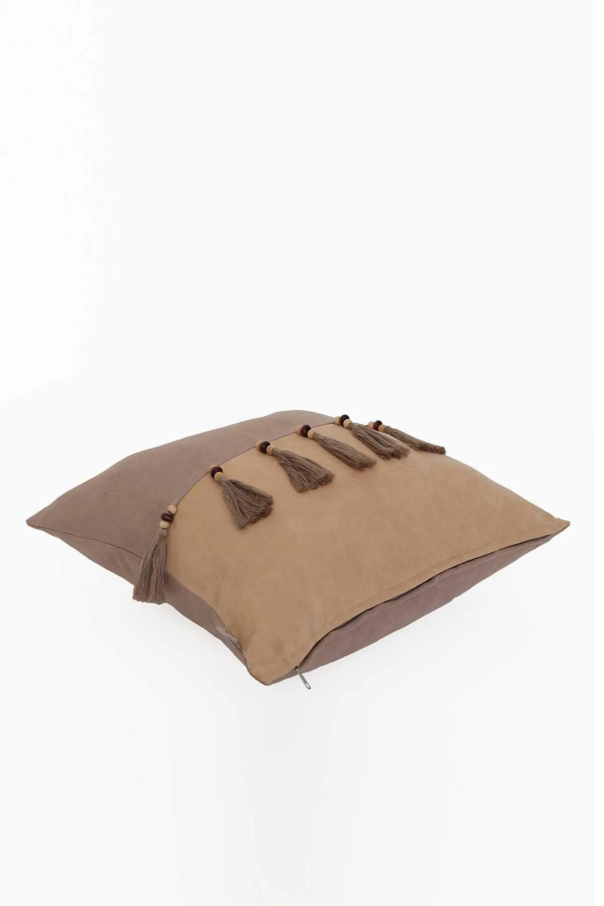Boho Decorative Throw Pillow Covers with Tassels and Chaplet, 18 x 18 inch Modern Design Polyester Cushion Covers for Couch,K-100