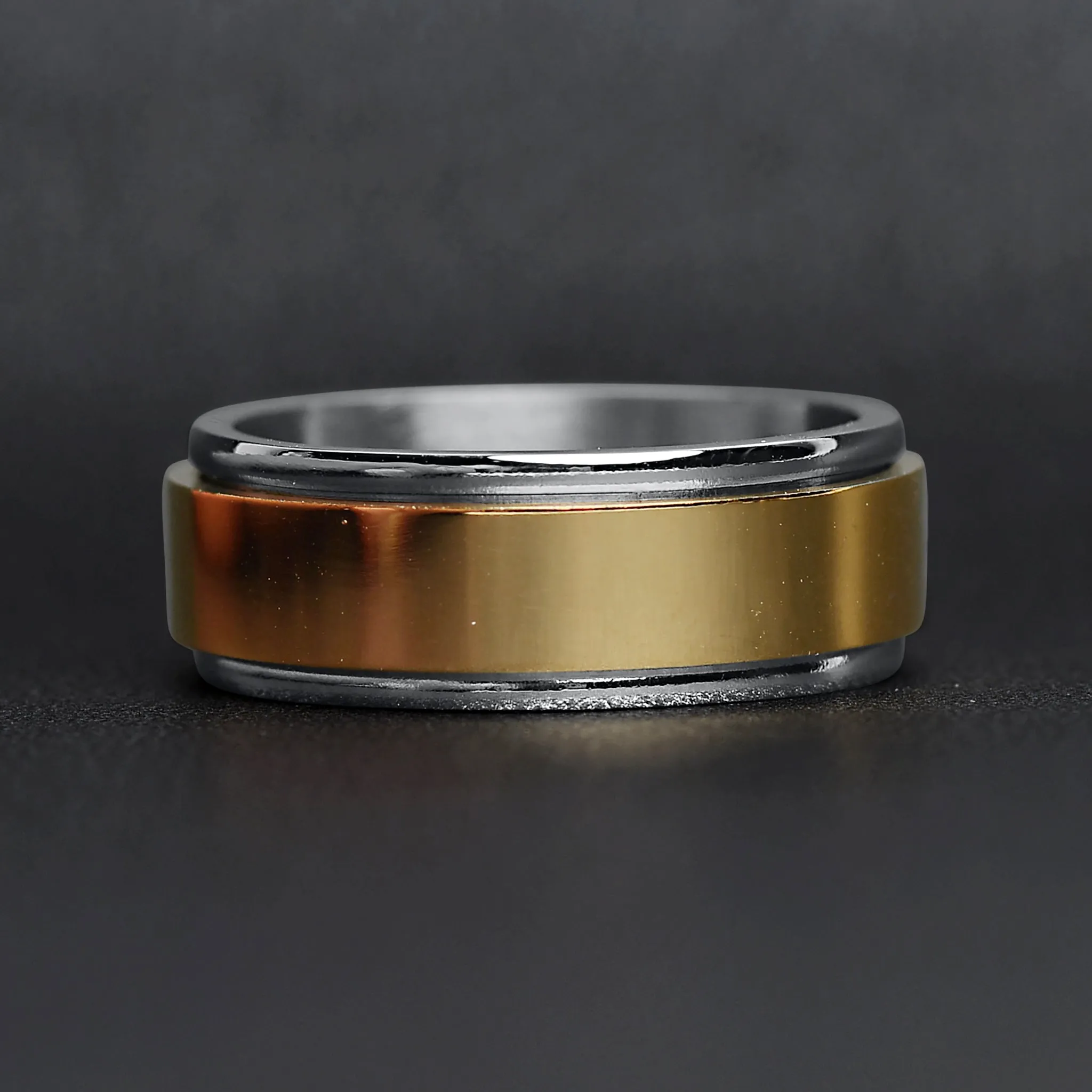 Gold Spinner Center Polished Stainless Steel Ring / SRJ2451