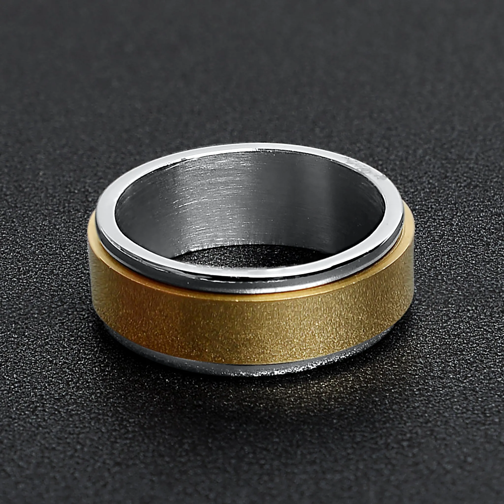 Gold Spinner Center Polished Stainless Steel Ring / SRJ2451