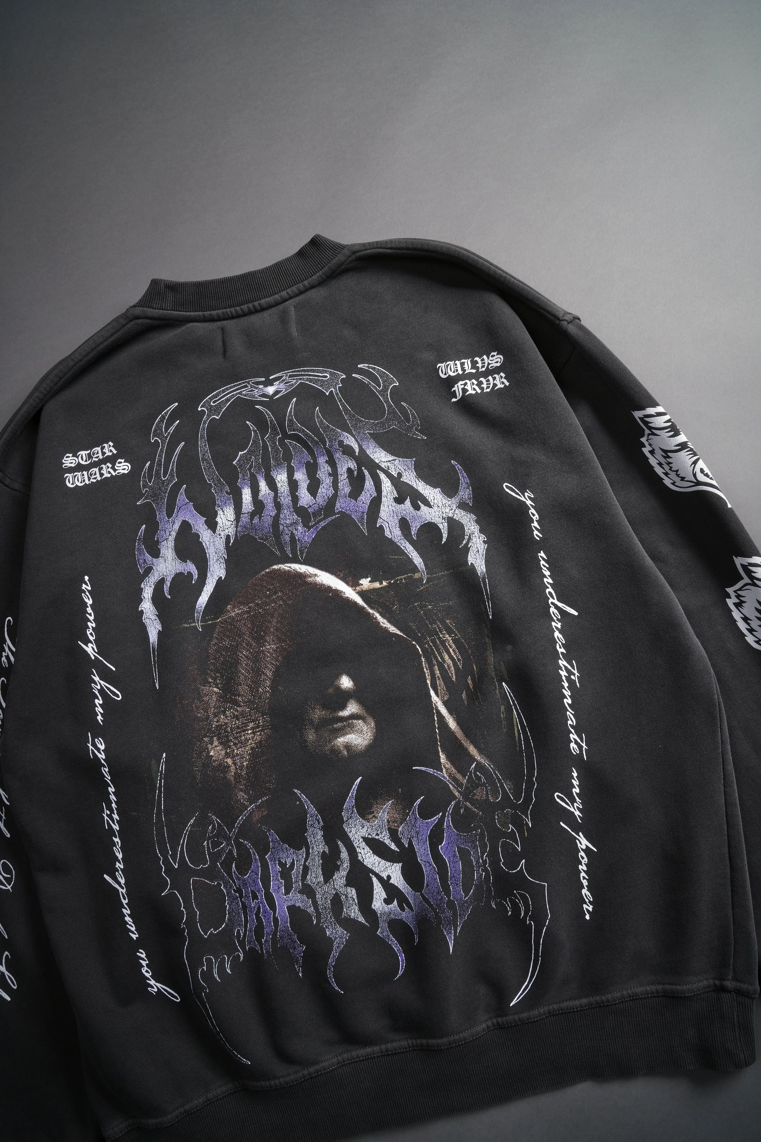 Rule The Galaxy London Crewneck in Wolf Gray