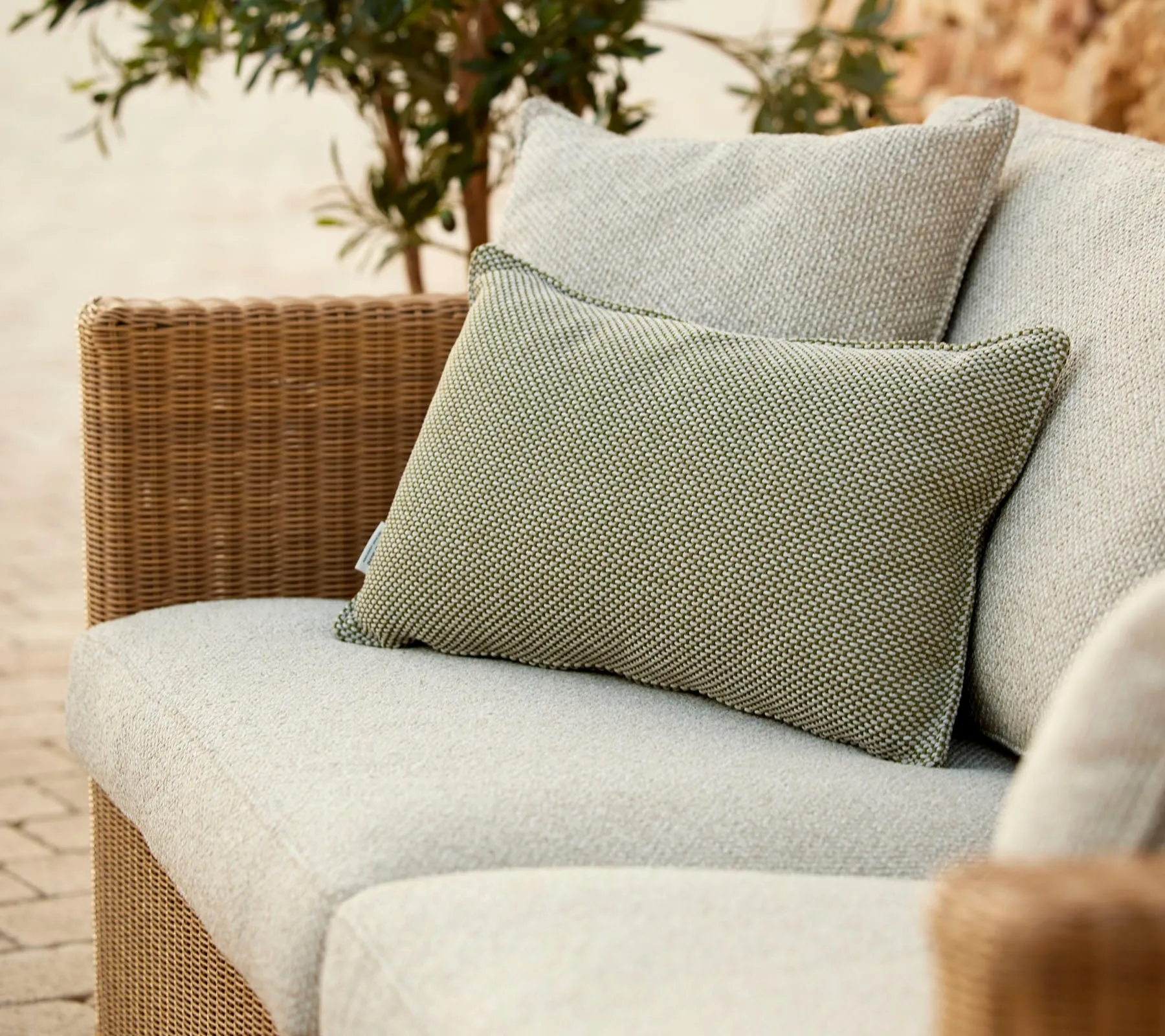 Wove scatter cushion, 50x50x12 cm